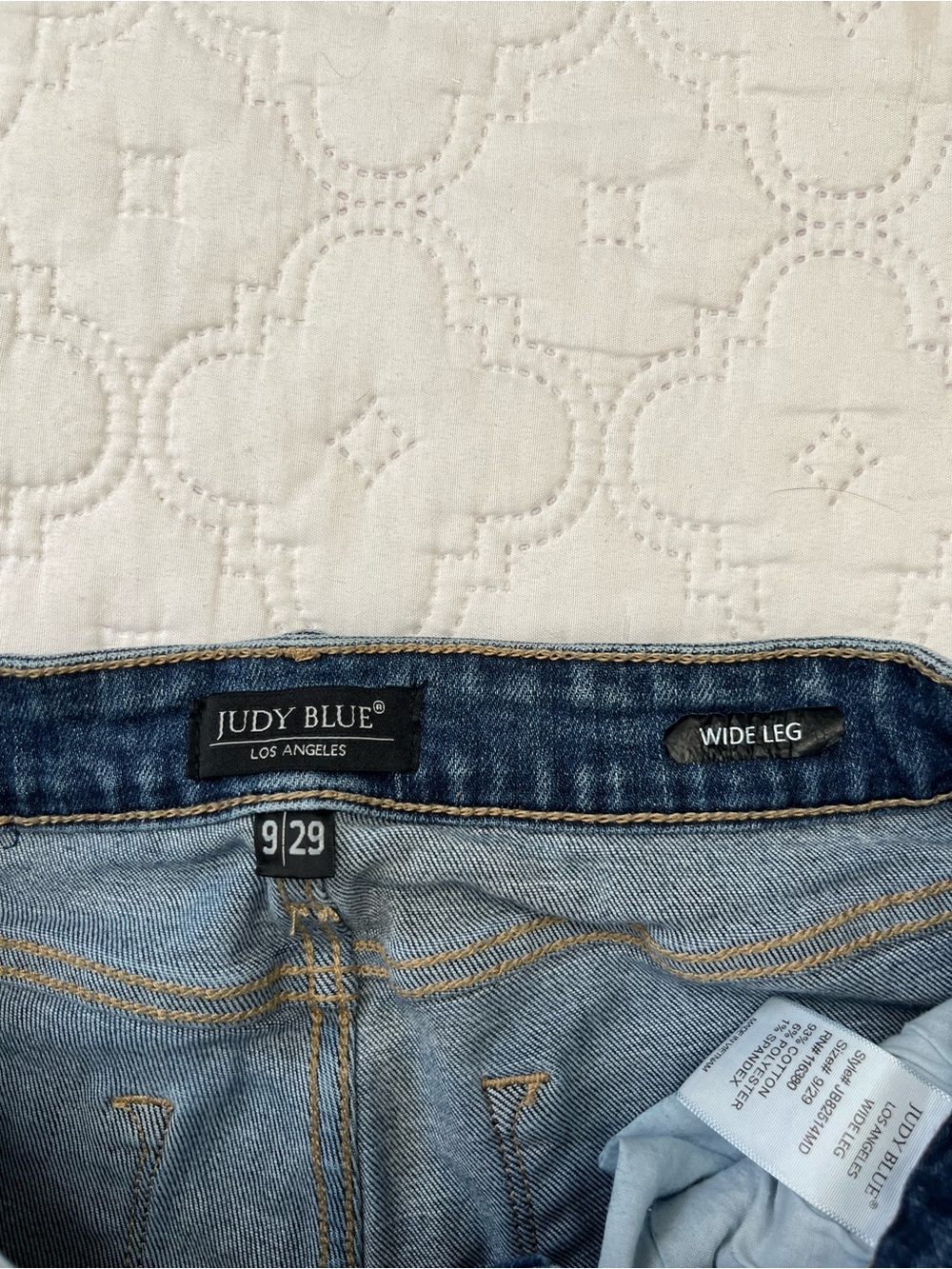 Judy Blue Los Angeles Wide Leg Jeans Size 9/29 Medium Wash EUC - Picture 12 of 16